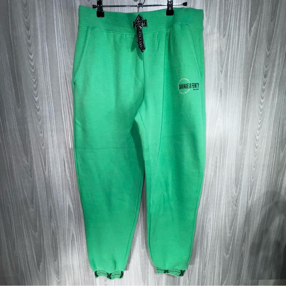 Women's Green Fleece Jogger Pants Medium Brand New - Picture 6 of 7